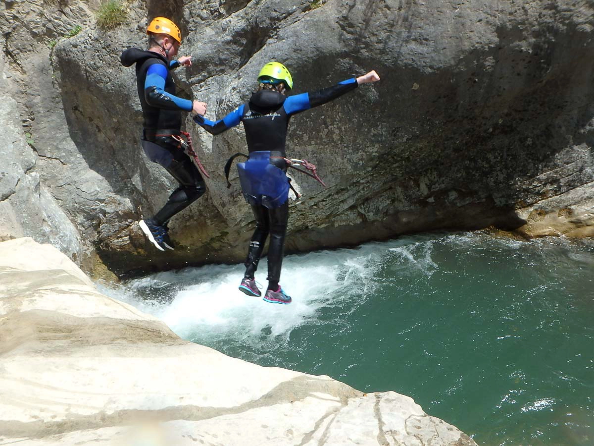 Canyoning with Undiscovered Mountains in the southern french alps (1 of 1)-6.webp